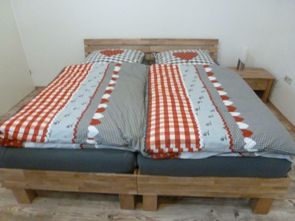 Ferienwohnung Eisele Heike Günzburg Esterno foto